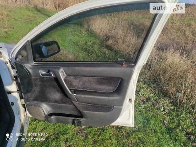 Белый Опель Астра, объемом двигателя 0 л и пробегом 300 тыс. км за 3200 $, фото 10 на Automoto.ua