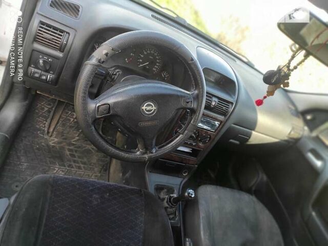 Белый Опель Астра, объемом двигателя 0 л и пробегом 300 тыс. км за 3200 $, фото 7 на Automoto.ua