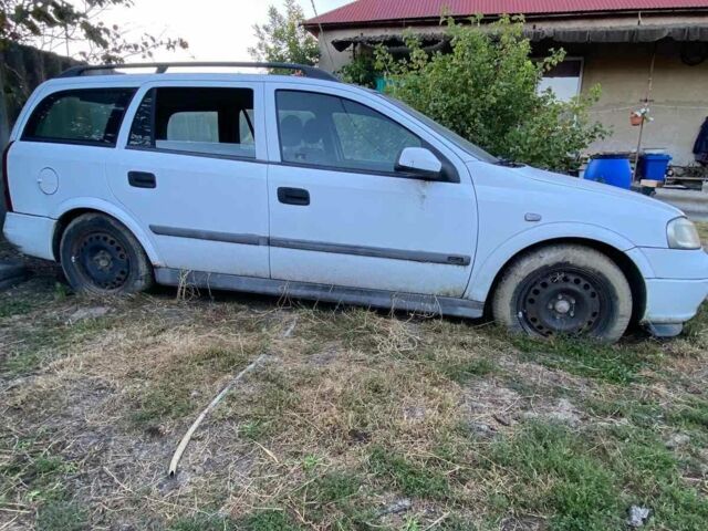 Білий Опель Астра, об'ємом двигуна 2 л та пробігом 250 тис. км за 399 $, фото 1 на Automoto.ua