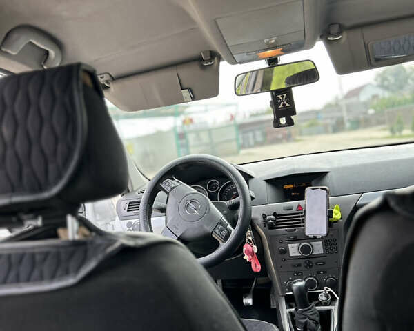 Білий Опель Астра, об'ємом двигуна 1.69 л та пробігом 330 тис. км за 3950 $, фото 15 на Automoto.ua