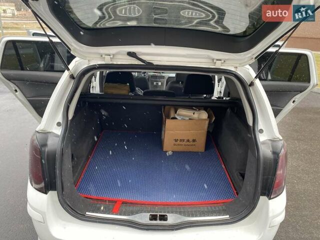 Білий Опель Астра, об'ємом двигуна 1.6 л та пробігом 271 тис. км за 4200 $, фото 15 на Automoto.ua