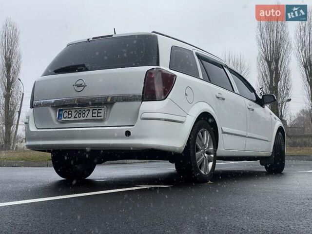 Білий Опель Астра, об'ємом двигуна 1.6 л та пробігом 271 тис. км за 4200 $, фото 5 на Automoto.ua
