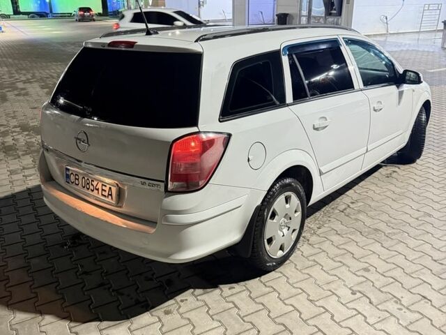 Белый Опель Астра, объемом двигателя 1.9 л и пробегом 400 тыс. км за 3600 $, фото 5 на Automoto.ua