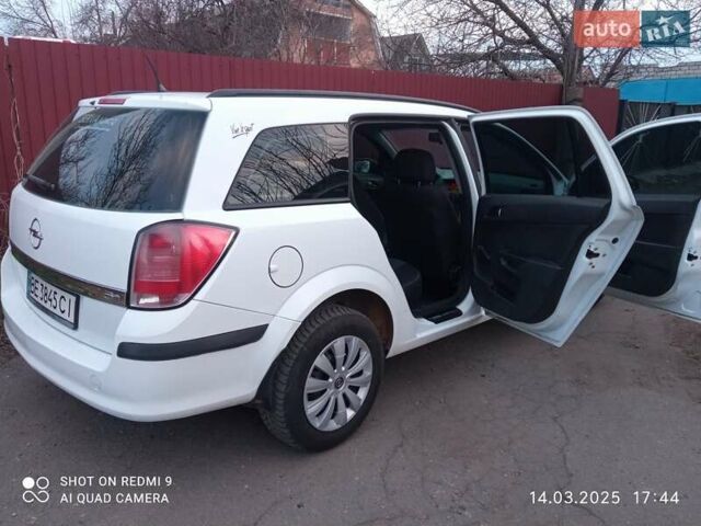 Білий Опель Астра, об'ємом двигуна 1.25 л та пробігом 308 тис. км за 4700 $, фото 9 на Automoto.ua