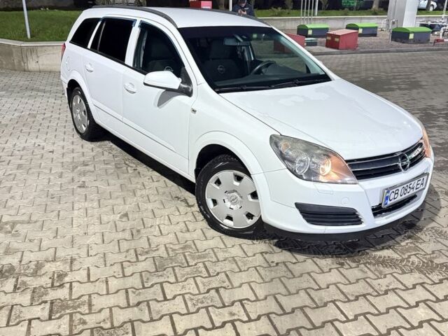 Белый Опель Астра, объемом двигателя 1.9 л и пробегом 400 тыс. км за 3600 $, фото 4 на Automoto.ua