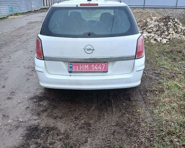 Білий Опель Астра, об'ємом двигуна 1.6 л та пробігом 199 тис. км за 5000 $, фото 4 на Automoto.ua