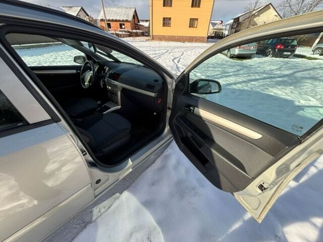Білий Опель Астра, об'ємом двигуна 0 л та пробігом 211 тис. км за 4899 $, фото 19 на Automoto.ua
