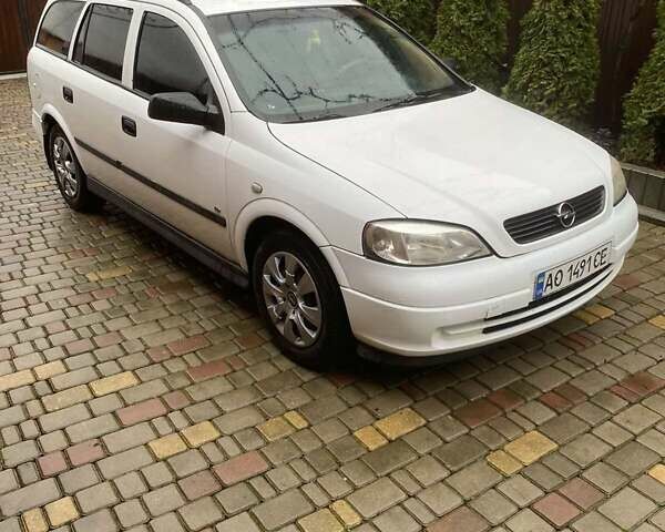 Белый Опель Астра, объемом двигателя 1.7 л и пробегом 314 тыс. км за 3800 $, фото 3 на Automoto.ua
