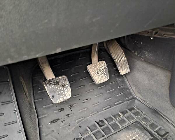 Білий Опель Астра, об'ємом двигуна 1.6 л та пробігом 285 тис. км за 5150 $, фото 17 на Automoto.ua