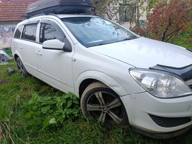 Білий Опель Астра, об'ємом двигуна 1.6 л та пробігом 275 тис. км за 4325 $, фото 5 на Automoto.ua