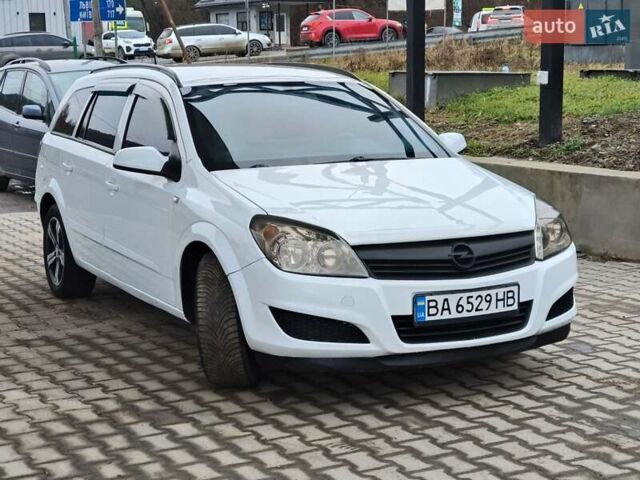 Білий Опель Астра, об'ємом двигуна 1.6 л та пробігом 279 тис. км за 3650 $, фото 2 на Automoto.ua