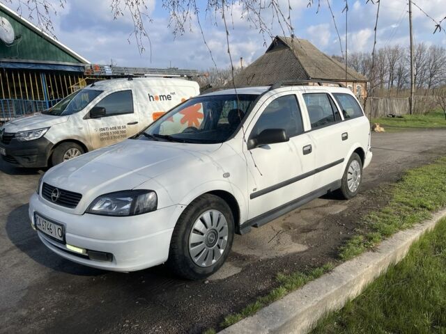 Белый Опель Астра, объемом двигателя 1.7 л и пробегом 37 тыс. км за 4500 $, фото 2 на Automoto.ua