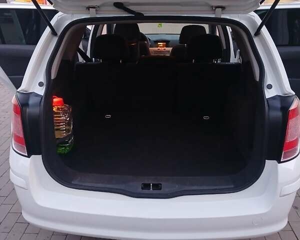 Білий Опель Астра, об'ємом двигуна 1.6 л та пробігом 194 тис. км за 5500 $, фото 12 на Automoto.ua