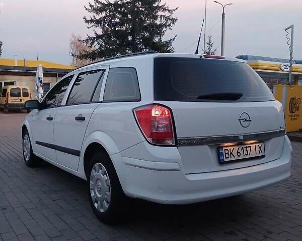 Білий Опель Астра, об'ємом двигуна 1.6 л та пробігом 194 тис. км за 5500 $, фото 9 на Automoto.ua