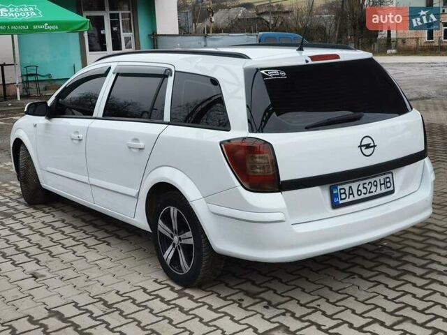 Білий Опель Астра, об'ємом двигуна 1.6 л та пробігом 279 тис. км за 3650 $, фото 4 на Automoto.ua