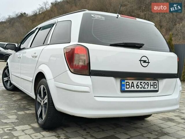 Білий Опель Астра, об'ємом двигуна 1.6 л та пробігом 279 тис. км за 3650 $, фото 12 на Automoto.ua