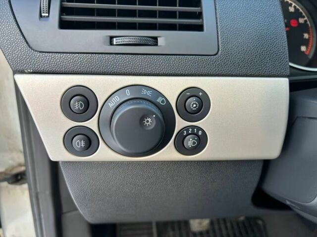 Білий Опель Астра, об'ємом двигуна 0 л та пробігом 211 тис. км за 4899 $, фото 14 на Automoto.ua