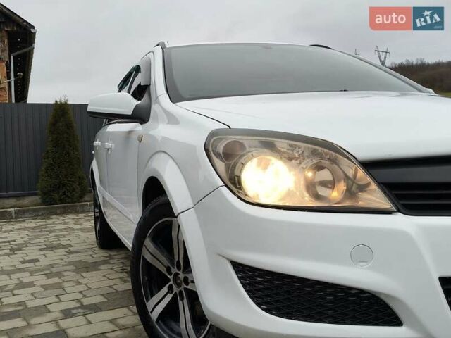 Білий Опель Астра, об'ємом двигуна 1.6 л та пробігом 279 тис. км за 3650 $, фото 9 на Automoto.ua