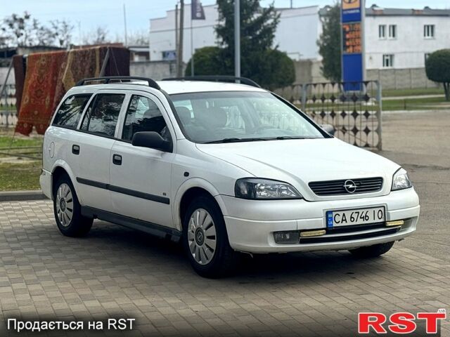 Белый Опель Астра, объемом двигателя 1.7 л и пробегом 245 тыс. км за 2950 $, фото 2 на Automoto.ua