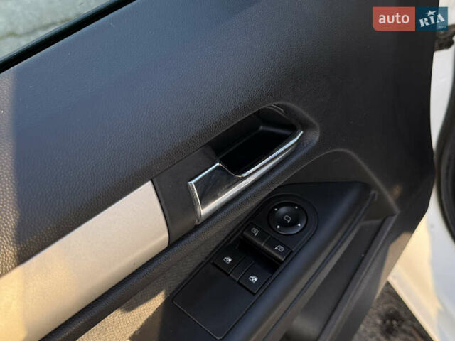 Білий Опель Астра, об'ємом двигуна 1.6 л та пробігом 220 тис. км за 6600 $, фото 15 на Automoto.ua