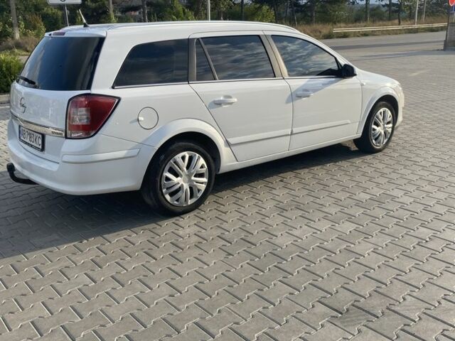 Білий Опель Астра, об'ємом двигуна 1.7 л та пробігом 224 тис. км за 5300 $, фото 5 на Automoto.ua