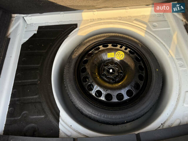 Білий Опель Астра, об'ємом двигуна 1.6 л та пробігом 220 тис. км за 6600 $, фото 31 на Automoto.ua