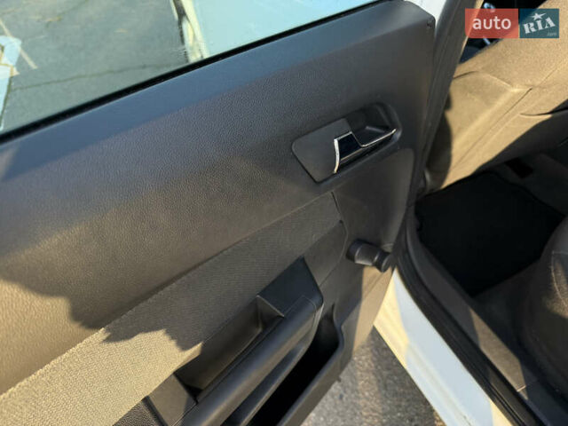 Білий Опель Астра, об'ємом двигуна 1.6 л та пробігом 220 тис. км за 6600 $, фото 25 на Automoto.ua