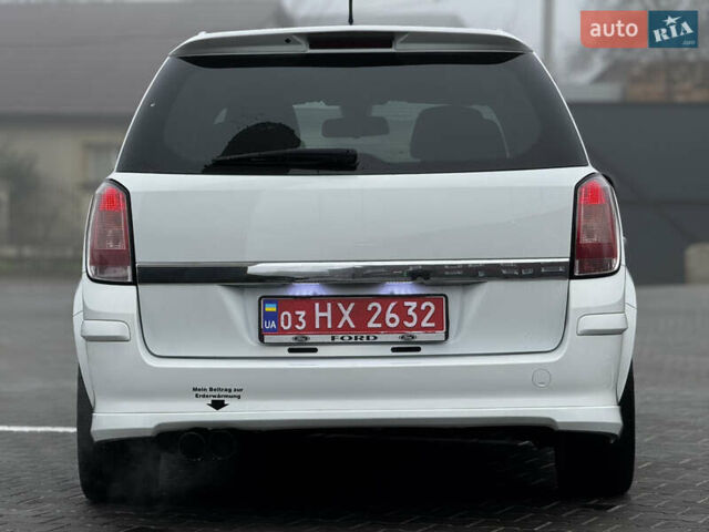 Белый Опель Астра, объемом двигателя 1.8 л и пробегом 166 тыс. км за 5750 $, фото 9 на Automoto.ua