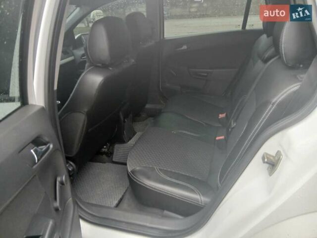 Білий Опель Астра, об'ємом двигуна 1.7 л та пробігом 211 тис. км за 6500 $, фото 10 на Automoto.ua