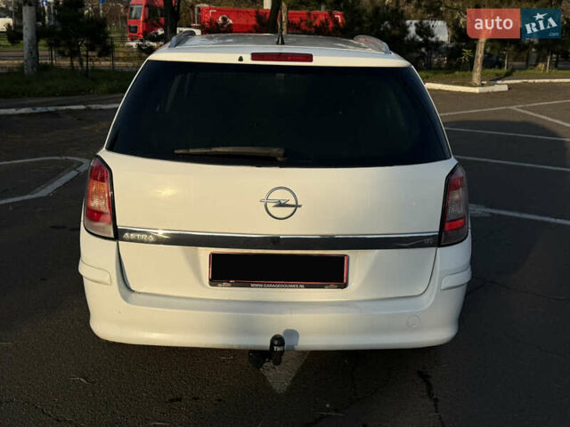 Білий Опель Астра, об'ємом двигуна 1.6 л та пробігом 220 тис. км за 6600 $, фото 9 на Automoto.ua