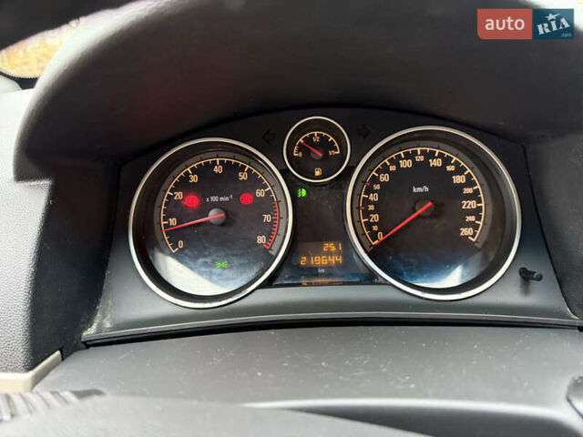Білий Опель Астра, об'ємом двигуна 1.6 л та пробігом 219 тис. км за 5800 $, фото 14 на Automoto.ua