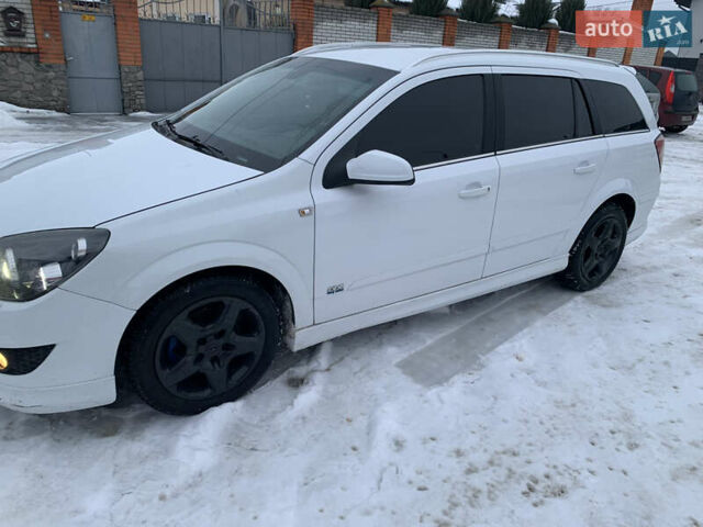 Білий Опель Астра, об'ємом двигуна 1.6 л та пробігом 219 тис. км за 5300 $, фото 1 на Automoto.ua