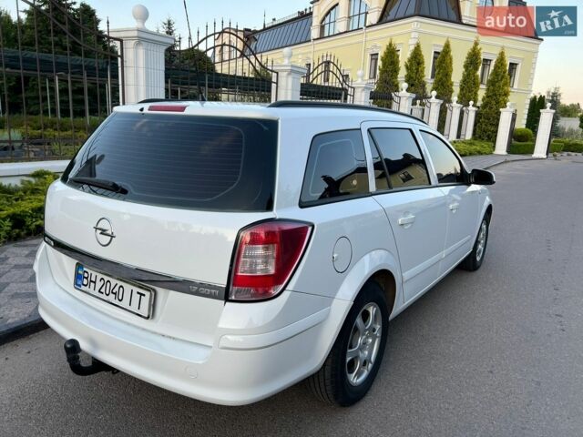 Білий Опель Астра, об'ємом двигуна 1.69 л та пробігом 305 тис. км за 5600 $, фото 18 на Automoto.ua