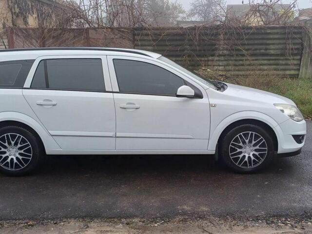 Белый Опель Астра, объемом двигателя 0 л и пробегом 164 тыс. км за 4990 $, фото 6 на Automoto.ua