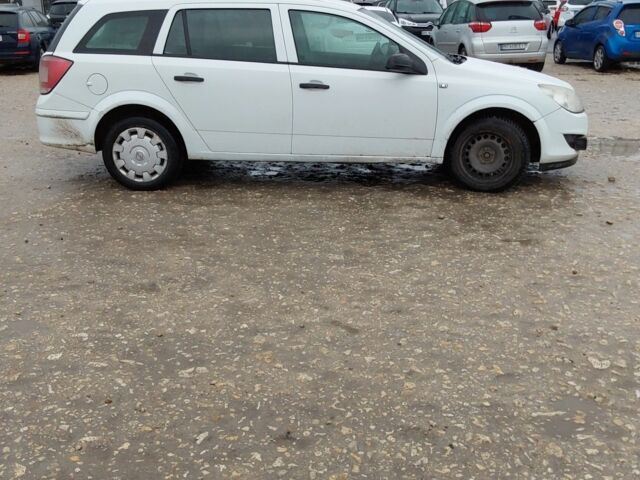 Білий Опель Астра, об'ємом двигуна 1.2 л та пробігом 249 тис. км за 4251 $, фото 1 на Automoto.ua