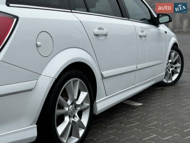 Белый Опель Астра, объемом двигателя 1.8 л и пробегом 166 тыс. км за 5750 $, фото 23 на Automoto.ua