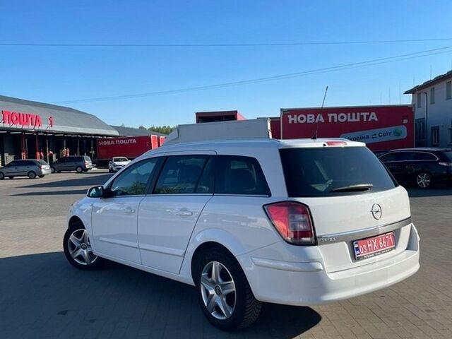 Білий Опель Астра, об'ємом двигуна 1.6 л та пробігом 220 тис. км за 4900 $, фото 2 на Automoto.ua