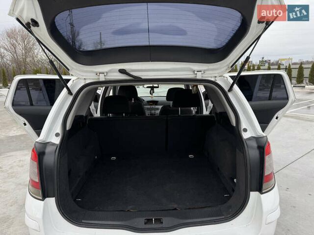 Білий Опель Астра, об'ємом двигуна 1.7 л та пробігом 306 тис. км за 4950 $, фото 31 на Automoto.ua