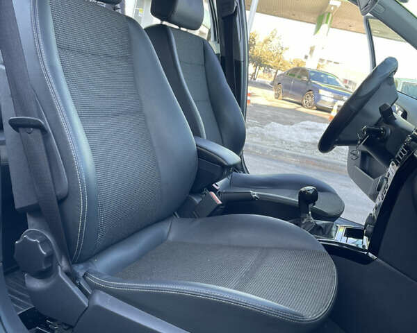 Белый Опель Астра, объемом двигателя 1.69 л и пробегом 194 тыс. км за 5500 $, фото 27 на Automoto.ua