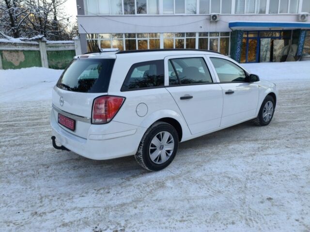 Белый Опель Астра, объемом двигателя 1.6 л и пробегом 193 тыс. км за 5700 $, фото 5 на Automoto.ua