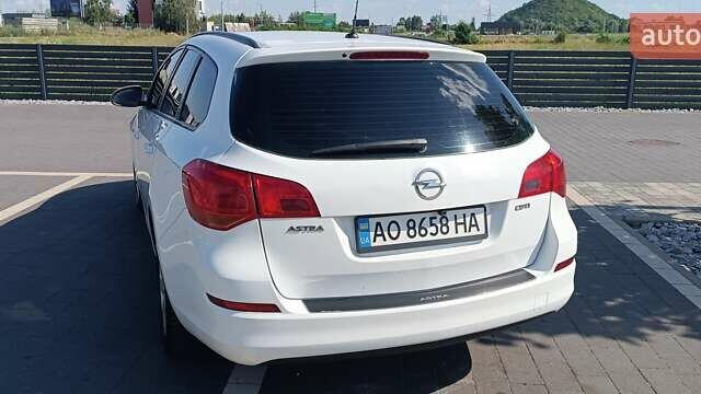 Білий Опель Астра, об'ємом двигуна 1.7 л та пробігом 275 тис. км за 7100 $, фото 4 на Automoto.ua