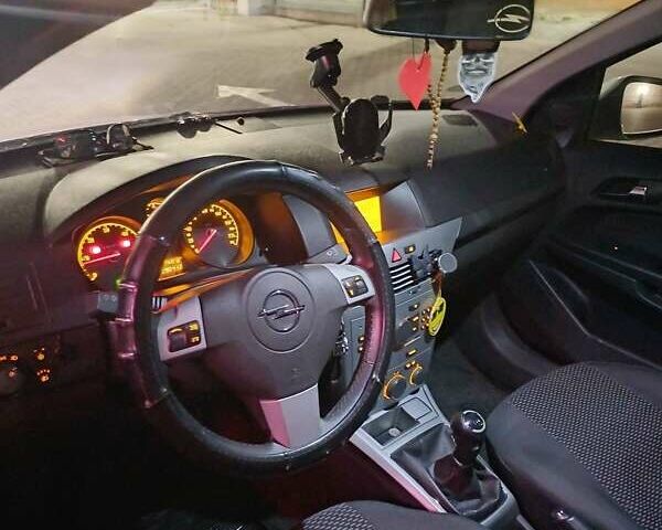 Білий Опель Астра, об'ємом двигуна 1.7 л та пробігом 180 тис. км за 6500 $, фото 13 на Automoto.ua