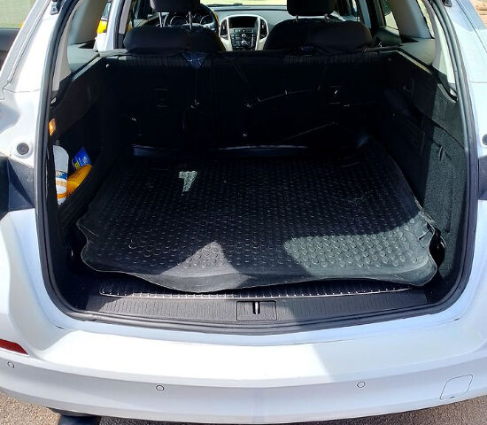 Білий Опель Астра, об'ємом двигуна 1.4 л та пробігом 222 тис. км за 6100 $, фото 4 на Automoto.ua