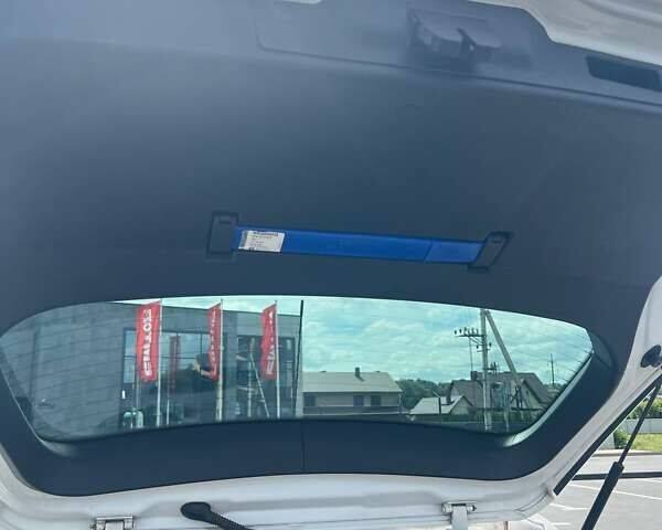 Опель Астра 2010 у Луцьку на Automoto.ua Білий Опель Астра, об'ємом двигуна 1.9 л та пробігом 240 тис. км за 6700 $, фото 15 на Automoto.ua