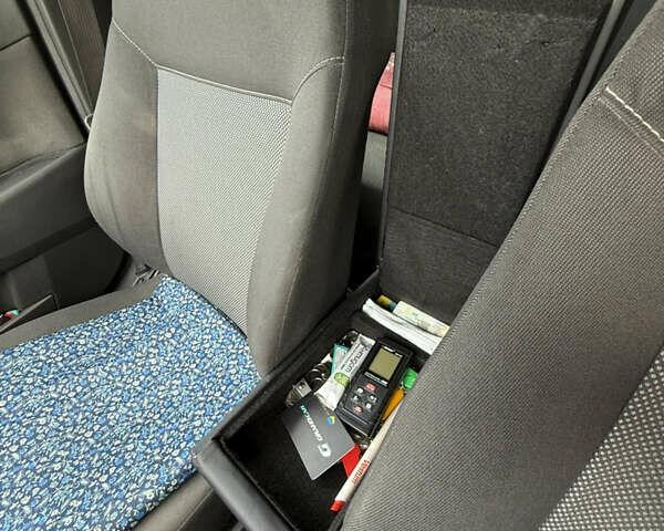 Білий Опель Астра, об'ємом двигуна 1.7 л та пробігом 283 тис. км за 6000 $, фото 11 на Automoto.ua