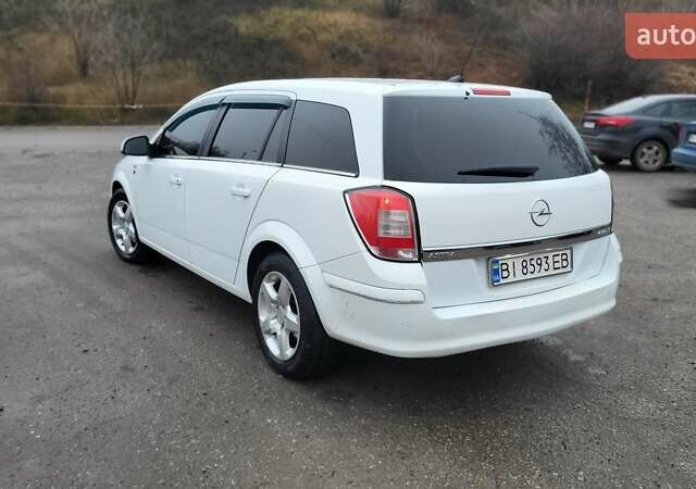 Білий Опель Астра, об'ємом двигуна 1.69 л та пробігом 280 тис. км за 5300 $, фото 19 на Automoto.ua