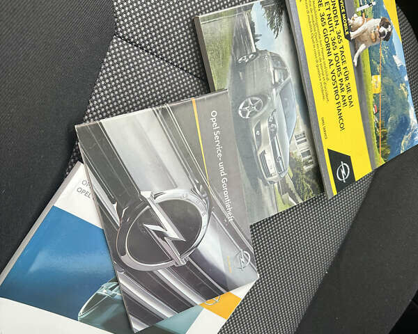 Белый Опель Астра, объемом двигателя 1.6 л и пробегом 223 тыс. км за 6199 $, фото 19 на Automoto.ua