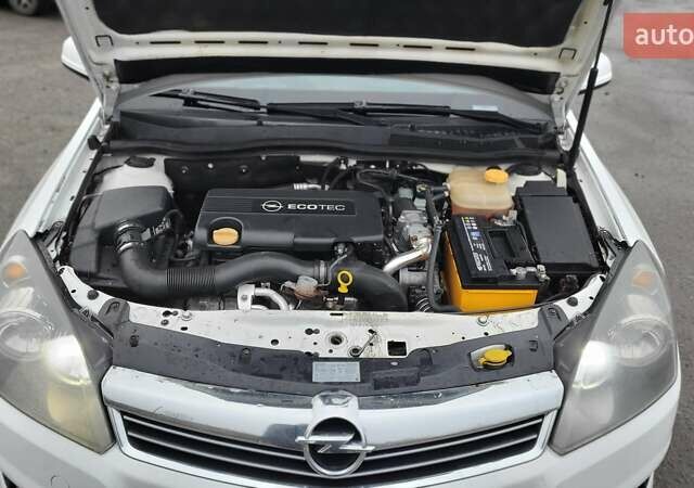 Білий Опель Астра, об'ємом двигуна 1.69 л та пробігом 280 тис. км за 5300 $, фото 51 на Automoto.ua