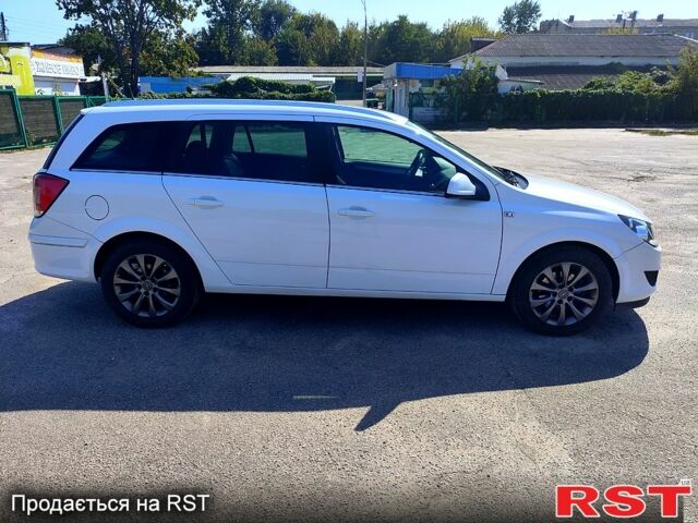 Опель Астра 2010 в Харькове на Automoto.ua Белый Опель Астра, объемом двигателя 1.6 л и пробегом 223 тыс. км за 6000 $, фото 2 на Automoto.ua