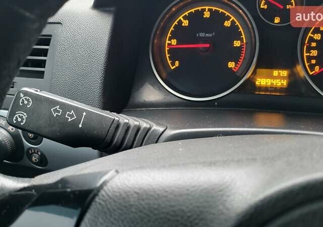 Білий Опель Астра, об'ємом двигуна 1.69 л та пробігом 280 тис. км за 5300 $, фото 37 на Automoto.ua